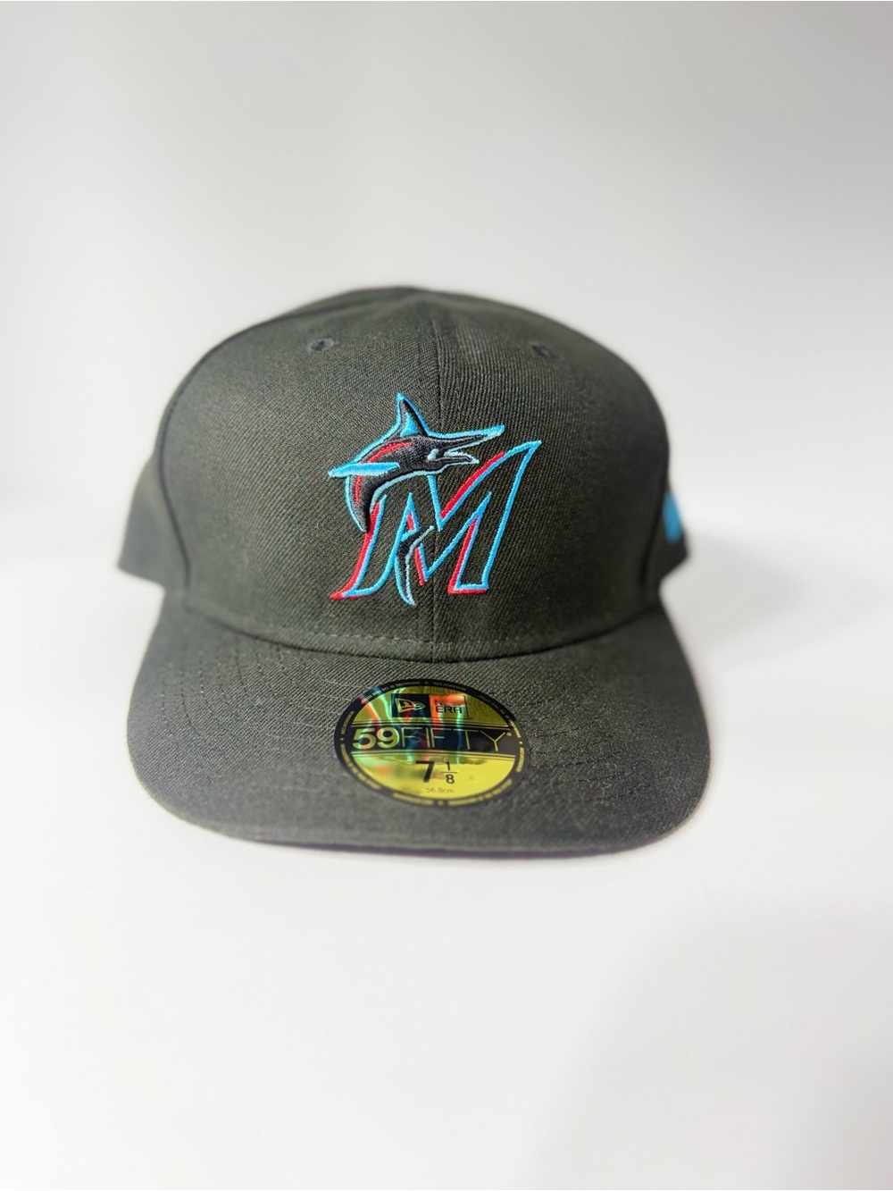 New Era Miami Marlins 59FIFTY Fitted
Hat Size 7 1/8 Black‎ MLB On Field